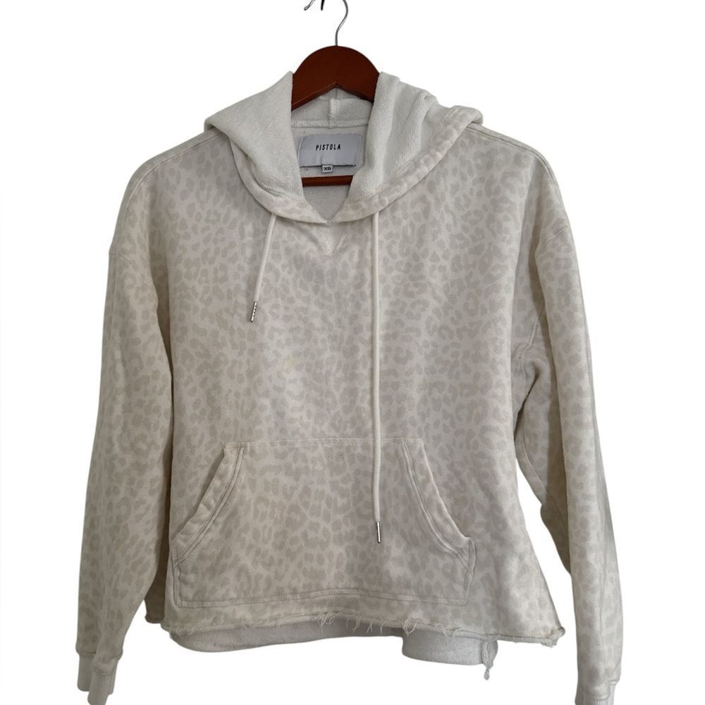 Pistola Maxime Leopard Hoodie. EUC